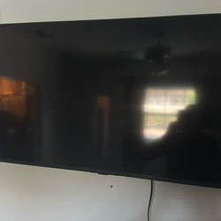 HISENSE 43 IN *hdmi port broken*