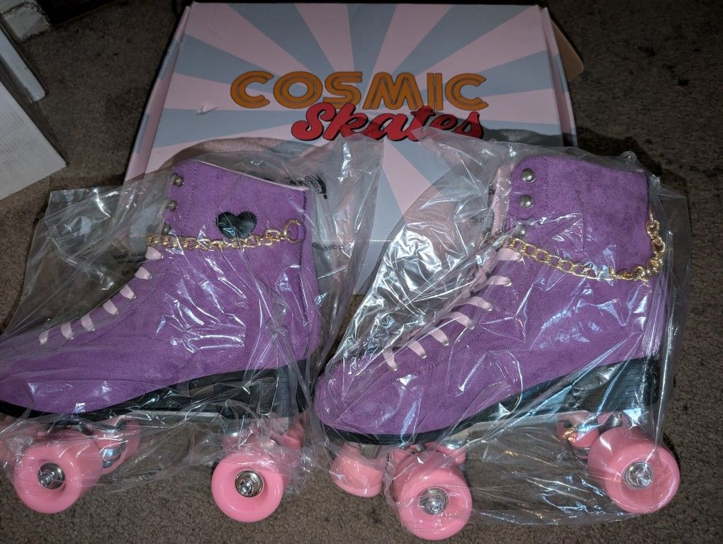 Cosmic Skates Purple Suede Chain Roller Skates SIZE 11. ((BRAND NEW))