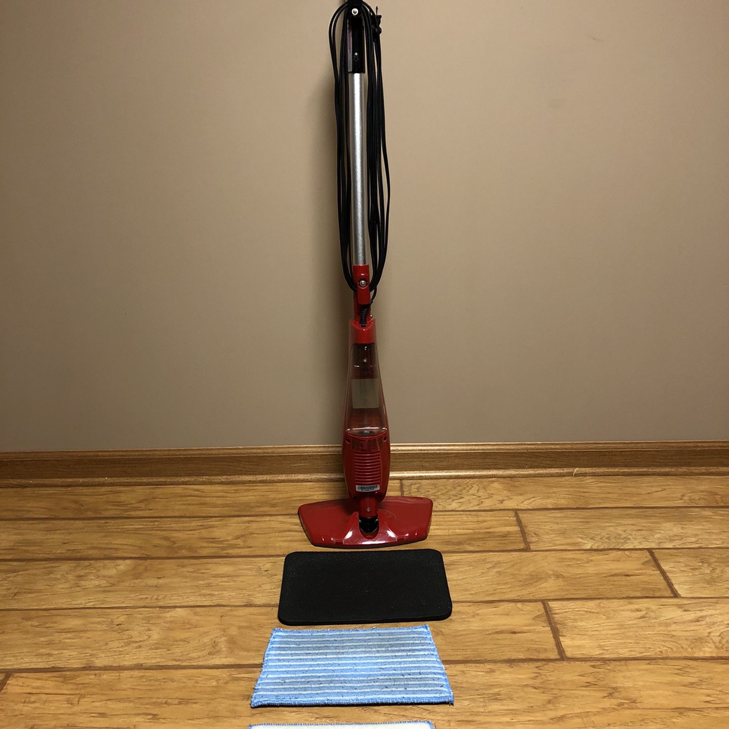 Haan Model SI-35R Floor Steam Cleaner