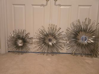 Set of 3 Sunburst Mirrored Wall Hangings