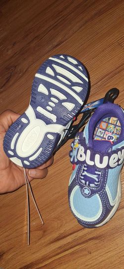 Toddler, size 6 & 7 cartoon shoes