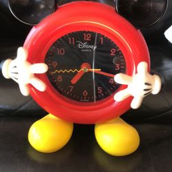 Mickey Clock Vintage