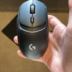 Logitech G309