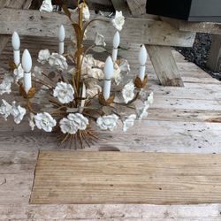 Hollywood Regency Italian Gold Gilt Tole White Porcelain Roses Chandelier