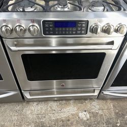 GE Gas Stove 