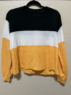 Hollister boyfriend tee