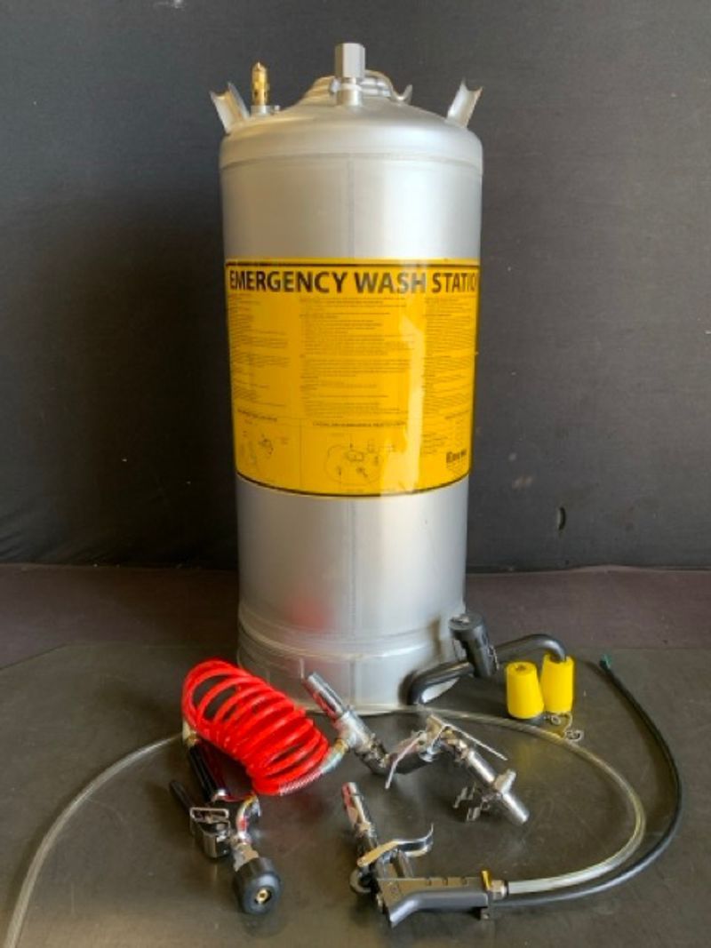Eye Wash Kit, Tank And Accessories