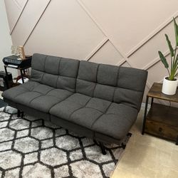 Futon bed 