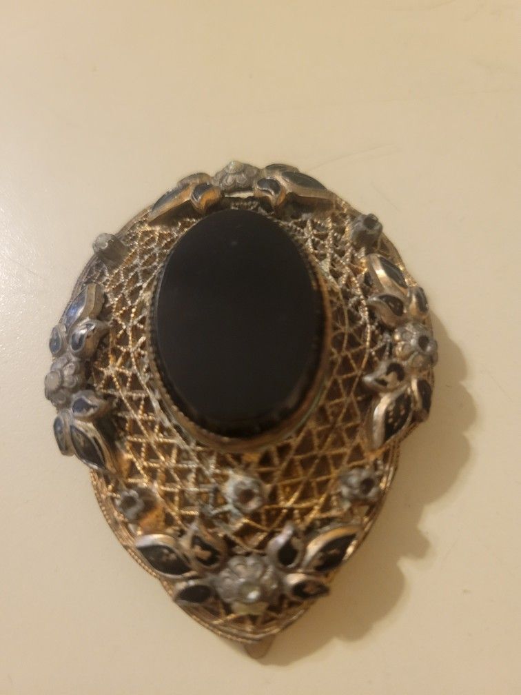 Black on Pendant  Kinda Old