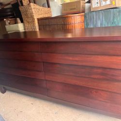 Ligna canali Dresser