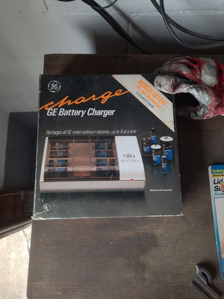 GE Battery Charger