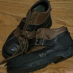 Polo  Boots 35$ Size 2 Youth 