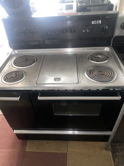 Frigidaire Oversized Stove