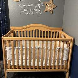Crib And Changing Table/drawers 
