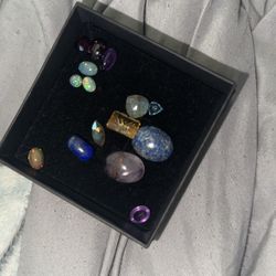 Small Lot Of Gems
