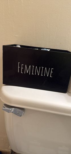 Feminine box