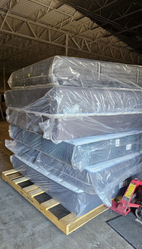 New King Hybrid Mattress 