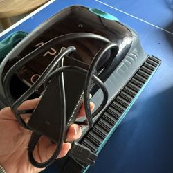 Aiper Scuba S1 Cordless Pool Vacuum Robotic Pool Cleaner Wall Climbing $600 Worth!