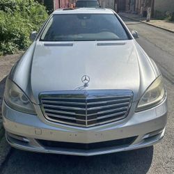 2011 Mercedes Benz S550