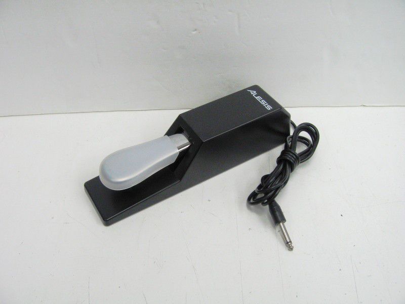 Alesis Sustain Pedal for Keyboard / Piano