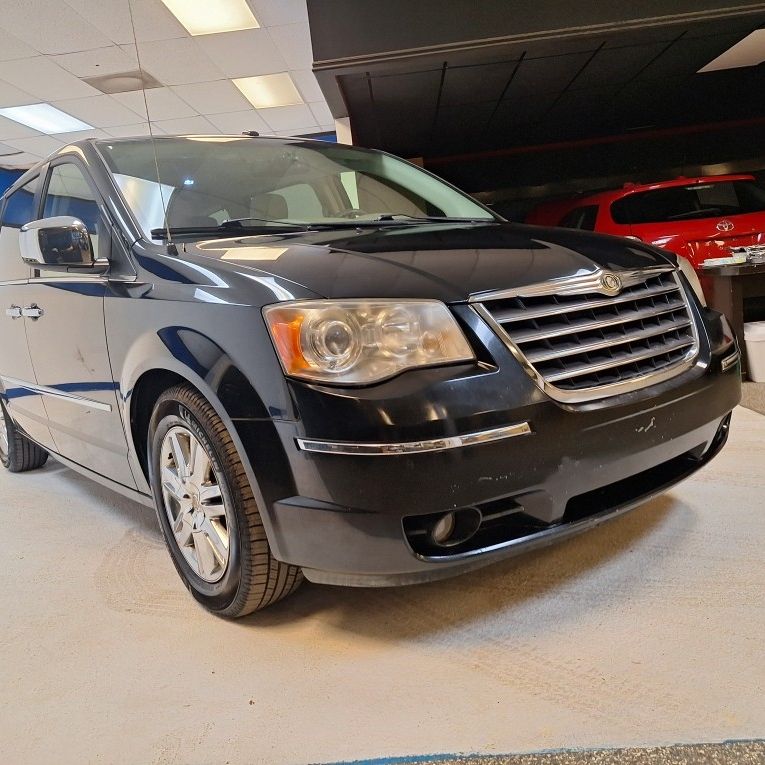 2008 CHRYSLER TOWN COUNTRY 