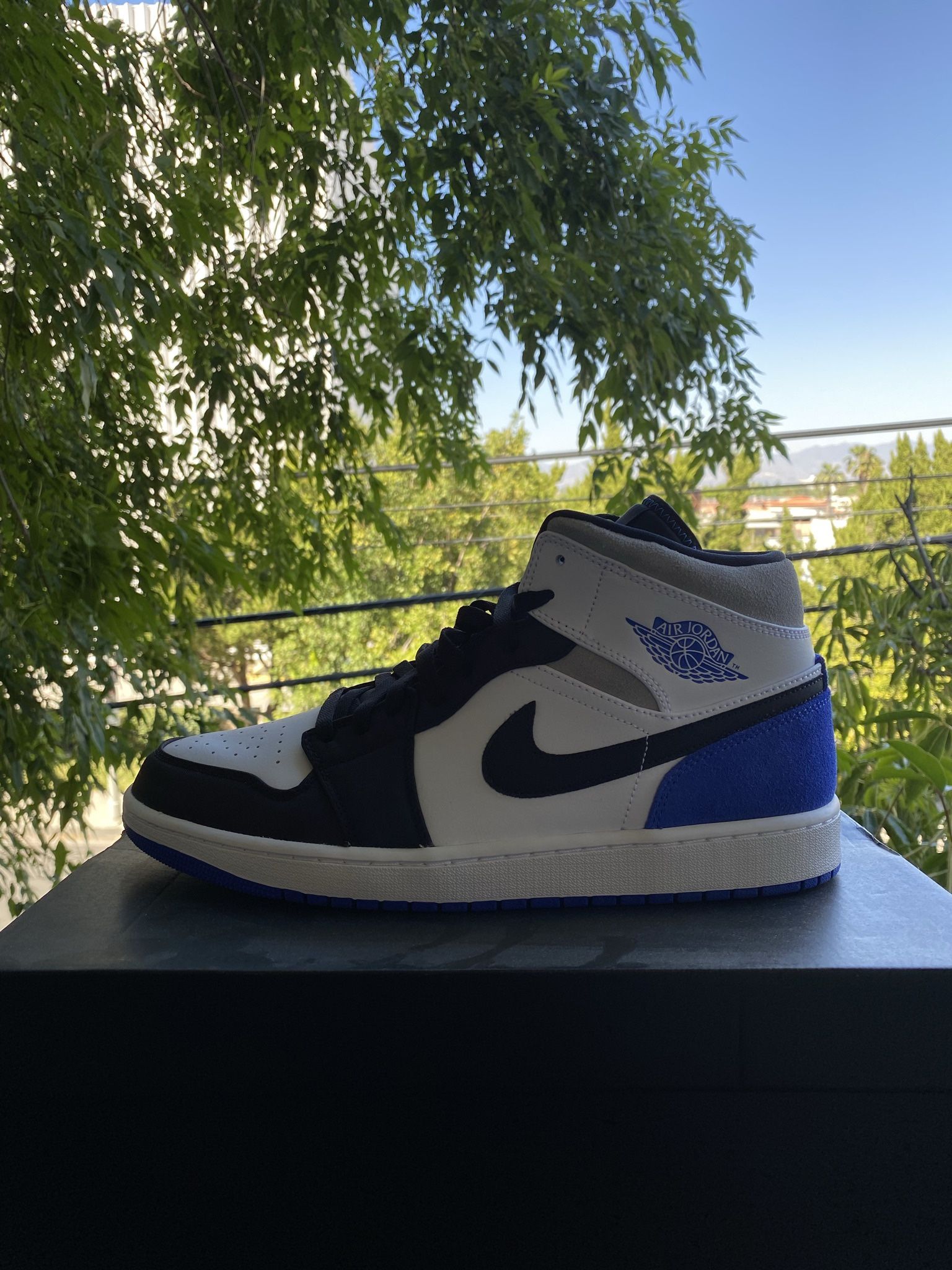 Jordan 1 Mid SE Union Royals