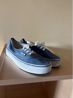 Vans Authentic sneakers in a navy canvas