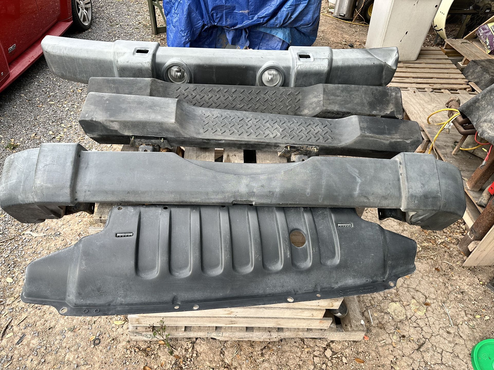 Jeep JK 2007-2018 Front And Rear Bumper, Side Steps Underside Cover And Airbox.