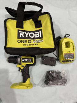 Ryobi Drill With Battery/Charger and Bag