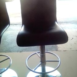 2Black Bar Stools In Great Condition 