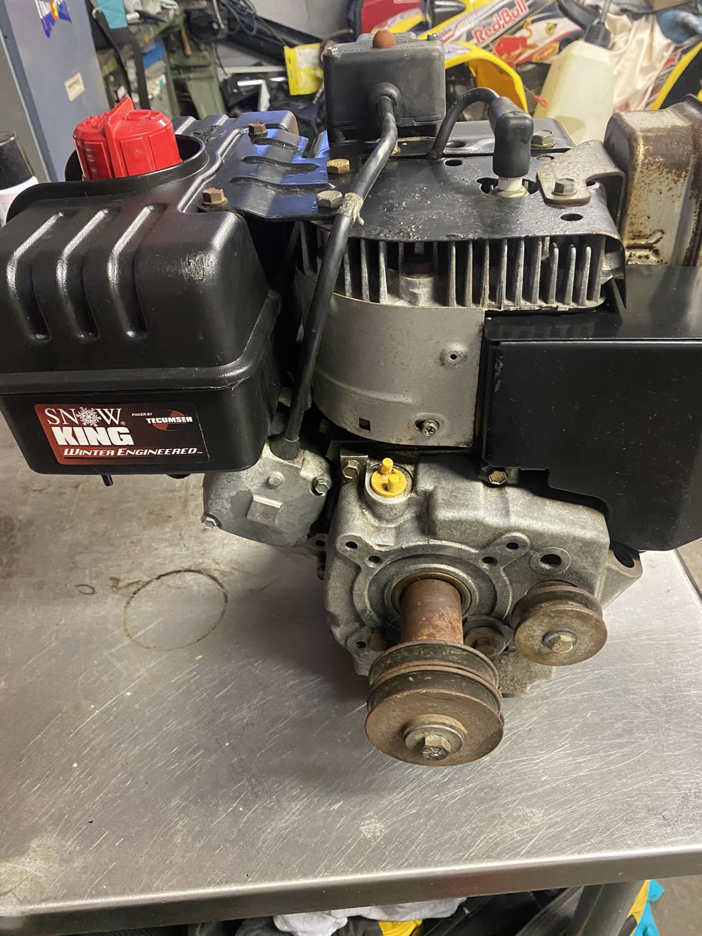 Tecunseh Motor Like new Wii push bottom starter 8 Hp