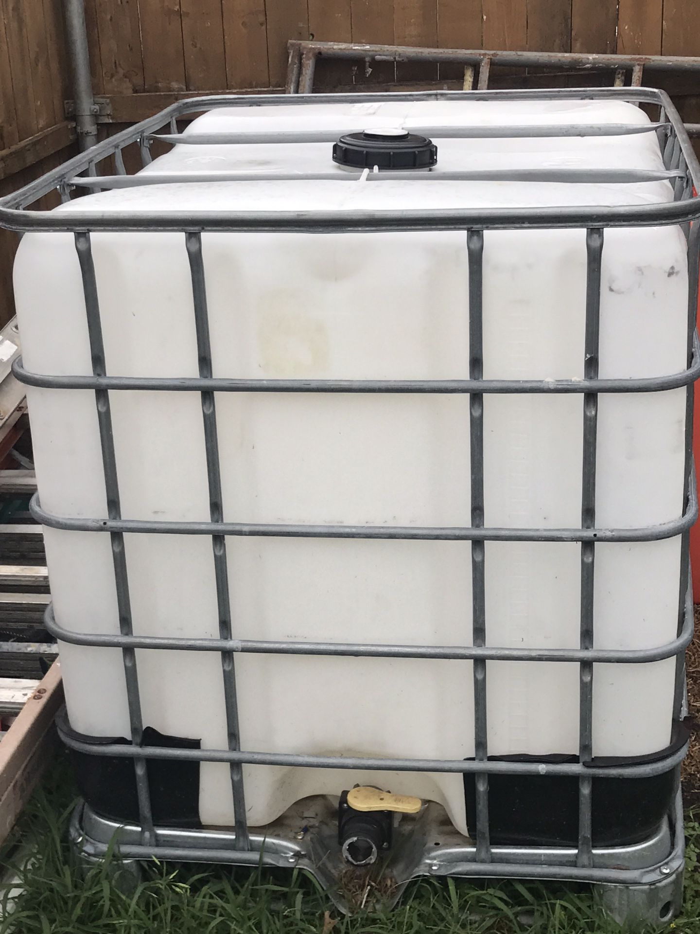 Tambo de agua