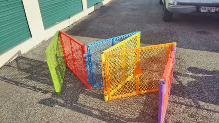Play pen