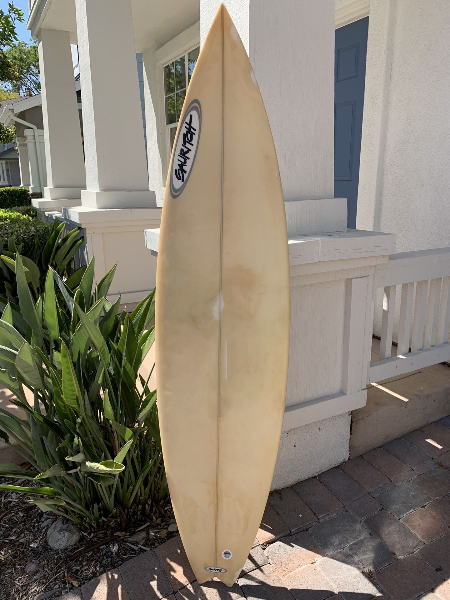 Surfboard by Sauritch