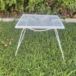 MidCentury Iron Mesh Outdoor Side Table