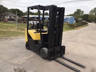 Forklift daewoo 5000 lbs triple stage Side shift. Super special!! 2019