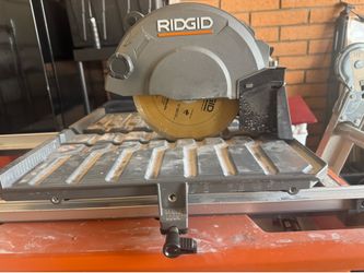 Ridgid R-40312 tile saw