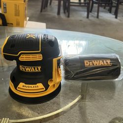 Dewalt XR Variable Speed Orbit Sander Brand New.!! Tool Only 