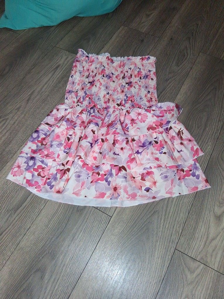 Traje Sin Mangas Nuevo Size Medium.