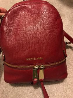 Michael kors bag pack