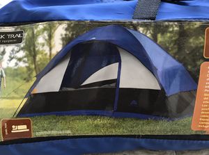 Photo Ozark Trail 6 Person Pentagonal Dome Tent