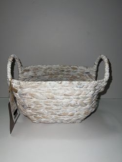 Cute Basket for Home NWTS