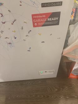 Frigidaire deep freezer