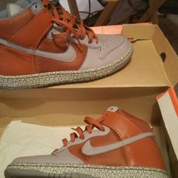 Dunk High Size 9