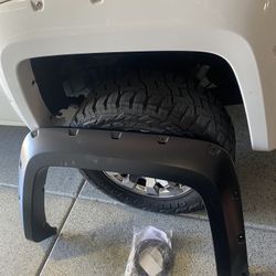 GMC Pocket Style Fender Flare 
