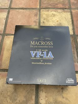 MACROSS VF-1A Variable Fighter 1:48 Scale YAMATO. 