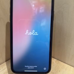 I Phone XR  64 GB factory unlocked for any carrier / 64GB liberado para cualquier compañía
