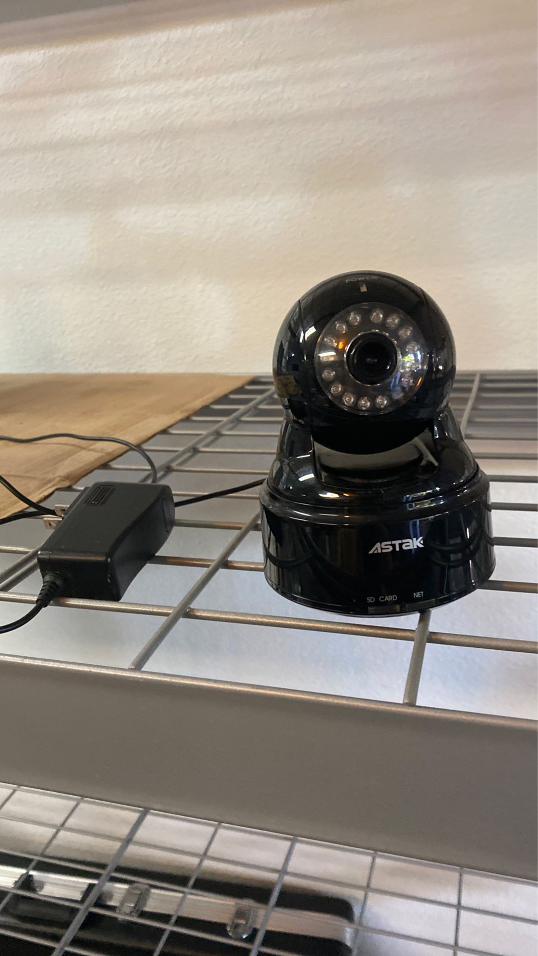 Astak Mole WiFi Surveillance Camera