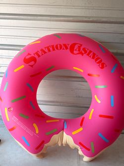 DMAR Donut Pool Float - Donut Tube & Ring for Beach & Pool