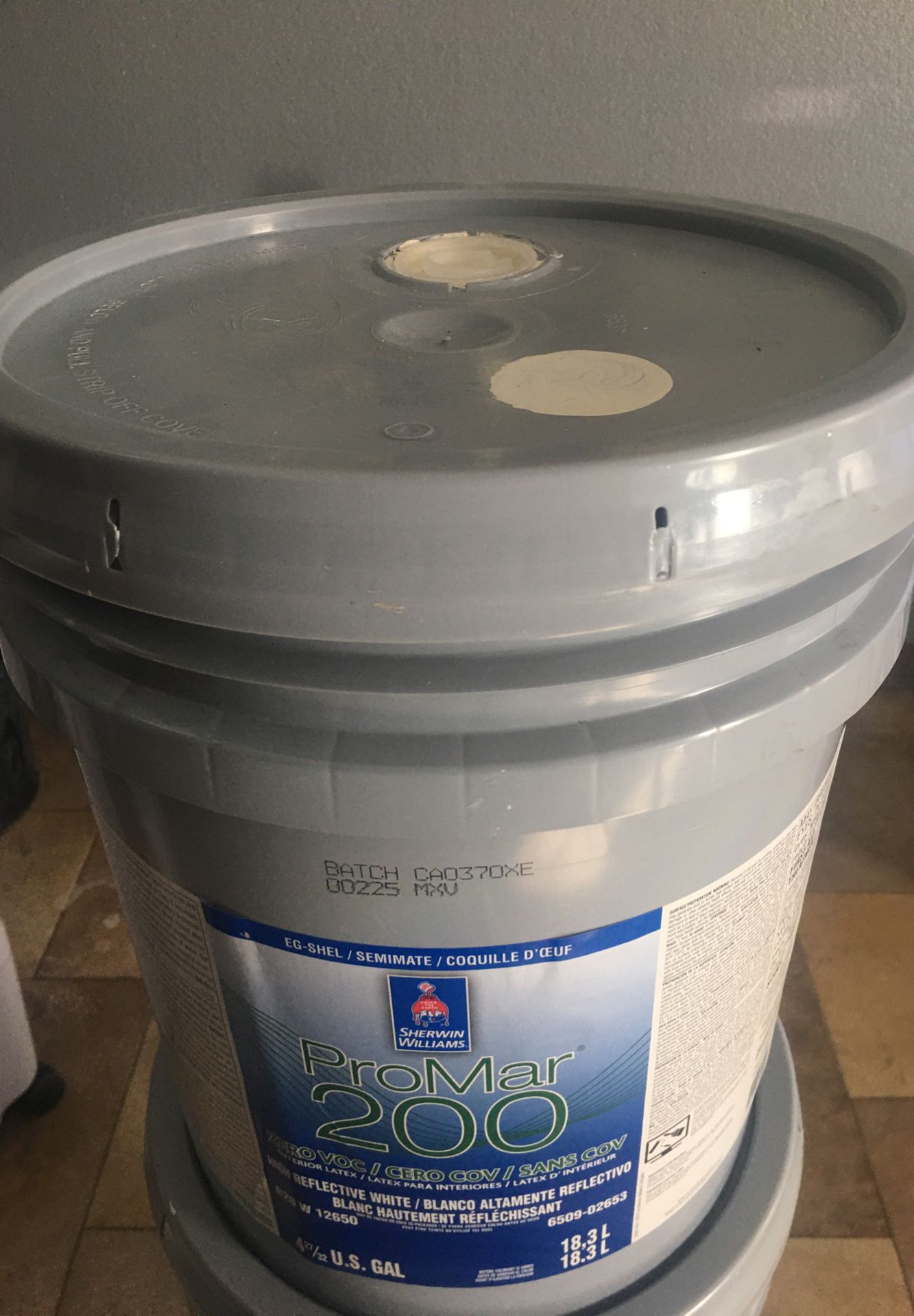 House paint 1 off white bucket eggshell interior for just $ 50 firm